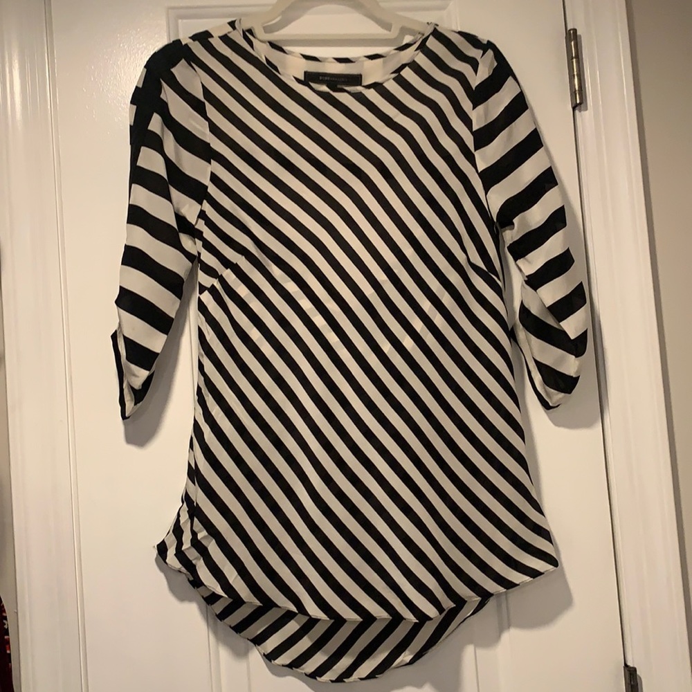 BCBG MAX AZRIA Blouse